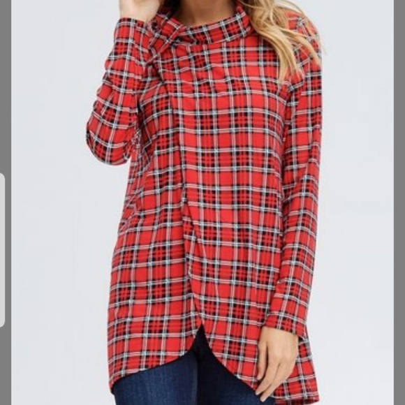 Frumos Tops - 💋Frumos Plaid Tulip Hem Cowl Neck Tunic small size available only